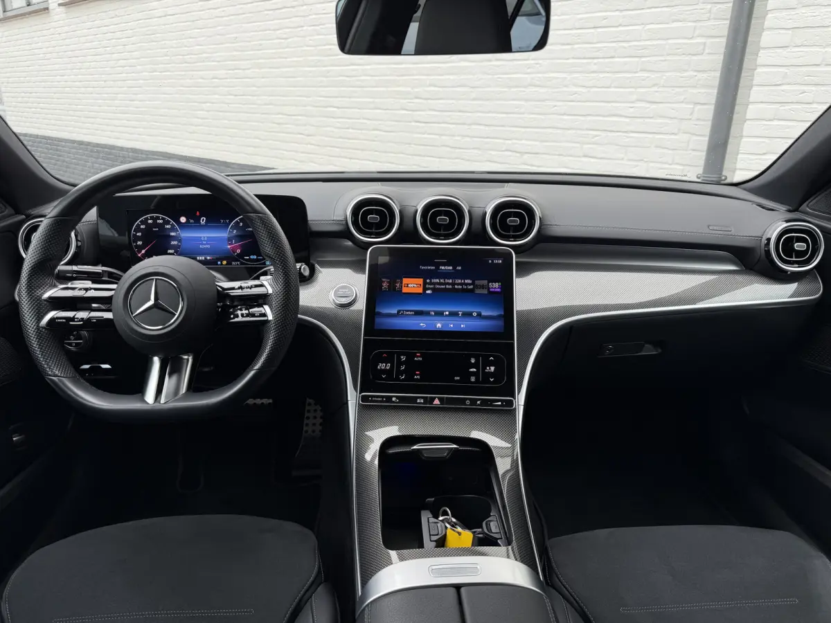 200 AMG Line | Navi | CarPlay | Camera | Laser LED | 18 inch
