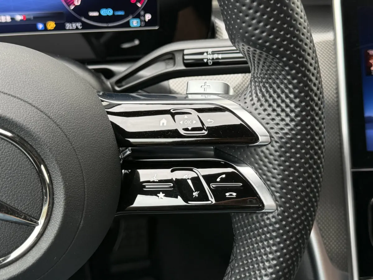 200 AMG Line | Navi | CarPlay | Camera | Laser LED | 18 inch