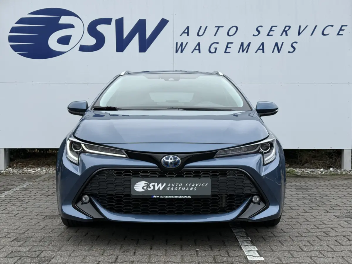 1.8 Hybrid Dynamic | ACC | CarPlay | Camera | Keyless | 17 inch