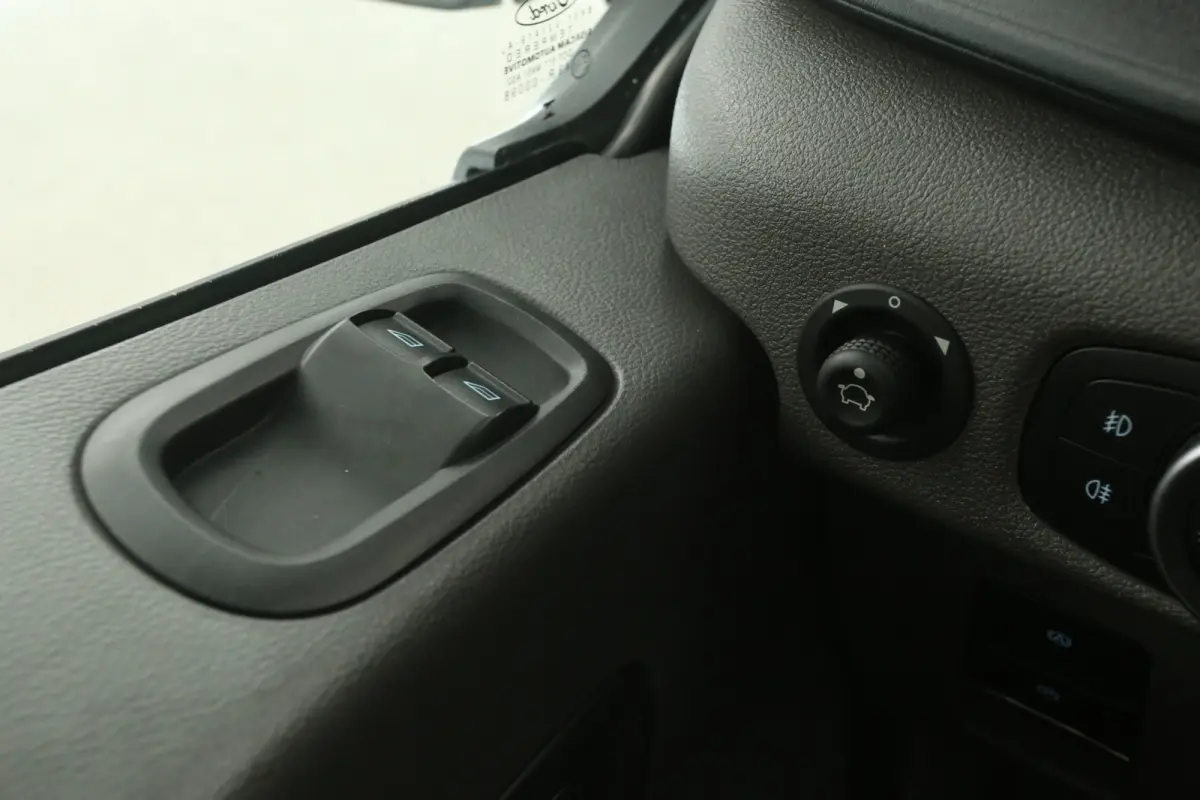 L3H2 68 kWh 184PK | Snelladen | SOH 94% | 360° Camera | Clima | Carplay | 3 Zits | Navi | Parkeersens.
