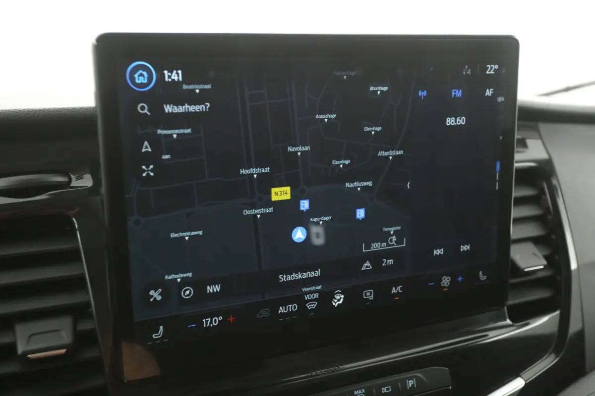 L3H2 68 kWh 184PK | Snelladen | SOH 94% | 360° Camera | Clima | Carplay | 3 Zits | Navi | Parkeersens.