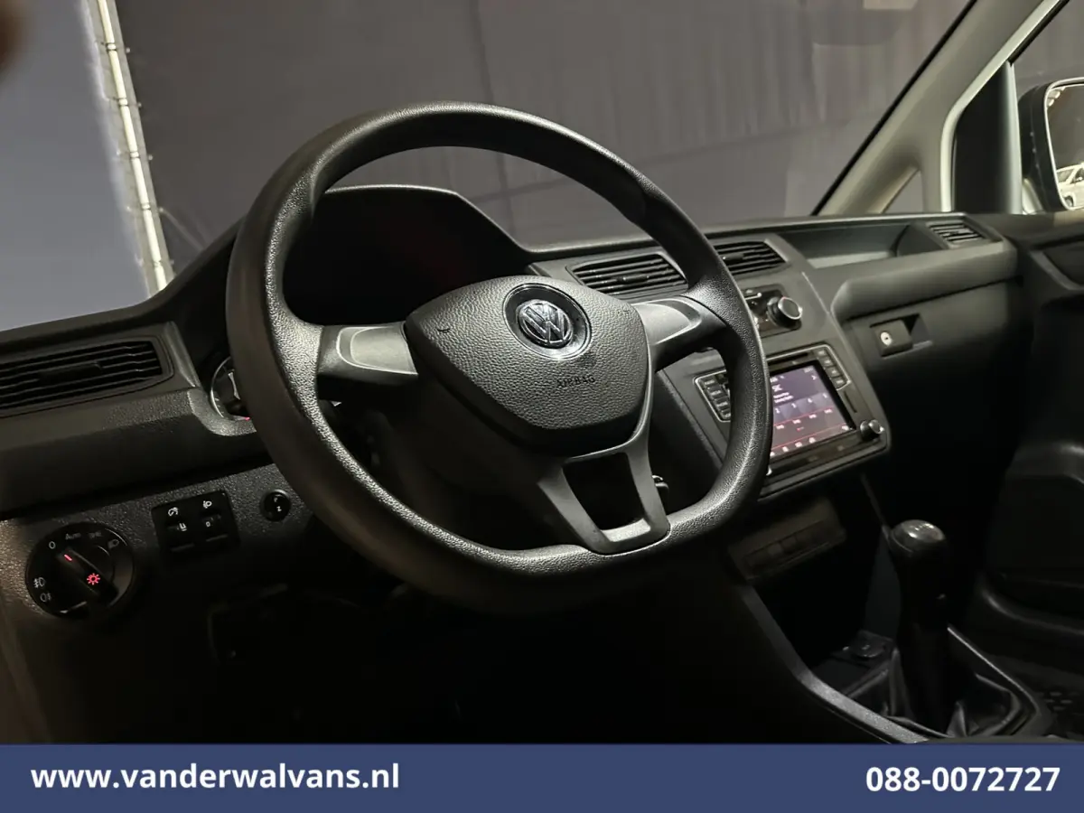 2.0 TDI L1H1 Euro6 Airco | Navigatie | LED | Apple Carplay | Cruisecontrol | 1400kg Trekhaak Android Auto, Parkeersensoren