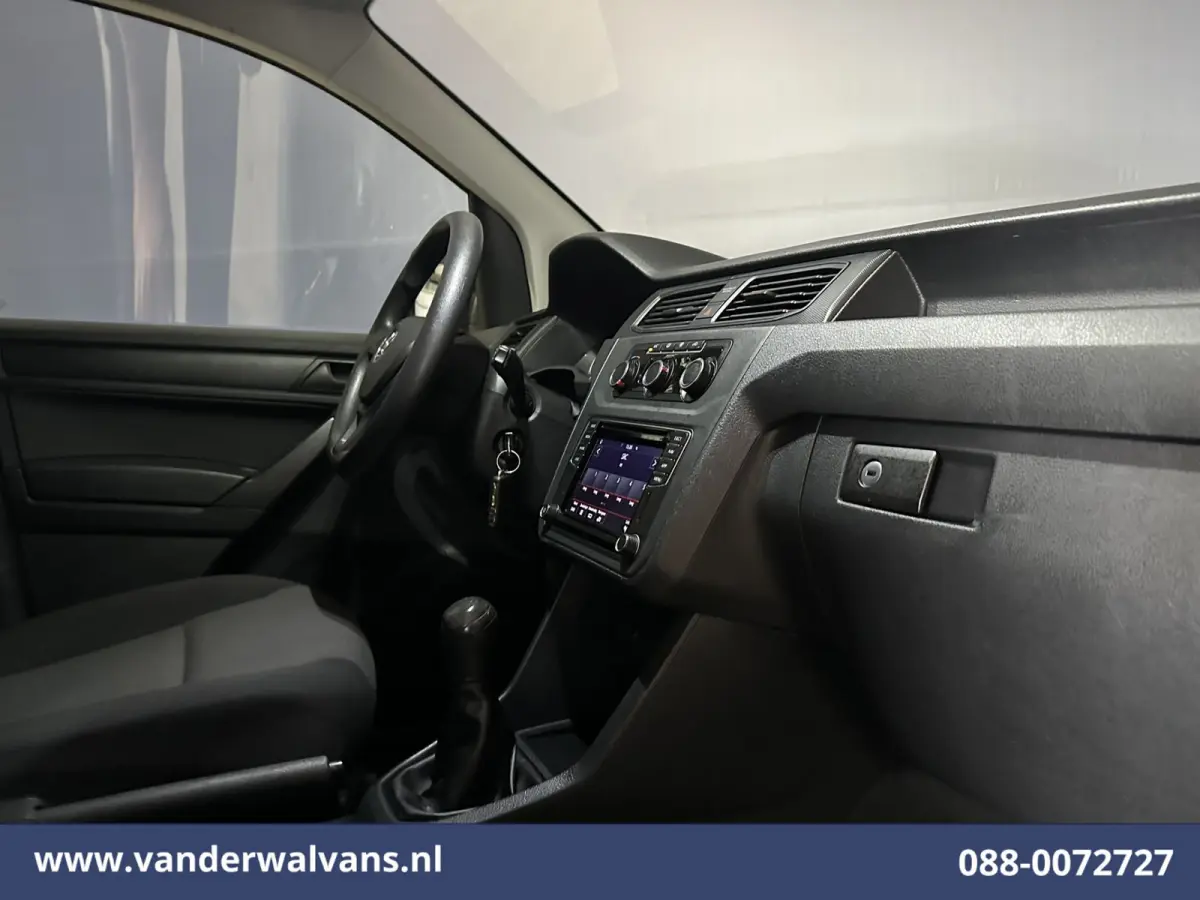 2.0 TDI L1H1 Euro6 Airco | Navigatie | LED | Apple Carplay | Cruisecontrol | 1400kg Trekhaak Android Auto, Parkeersensoren