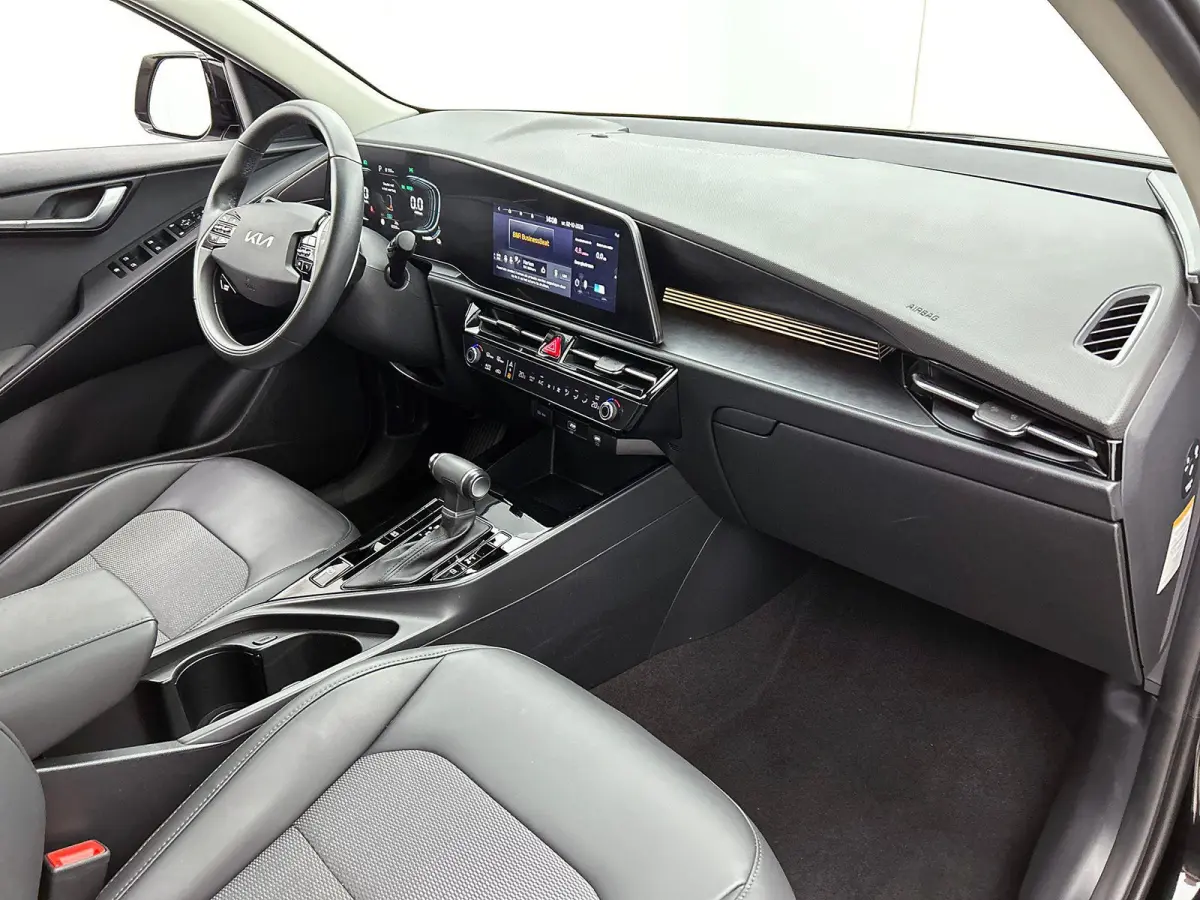 1.6 GDi Hybrid DynamicLine CAMERA | NAVI & CARPLAY  | STOF-LEER