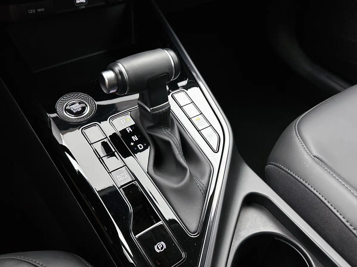 1.6 GDi Hybrid DynamicLine CAMERA | NAVI & CARPLAY  | STOF-LEER