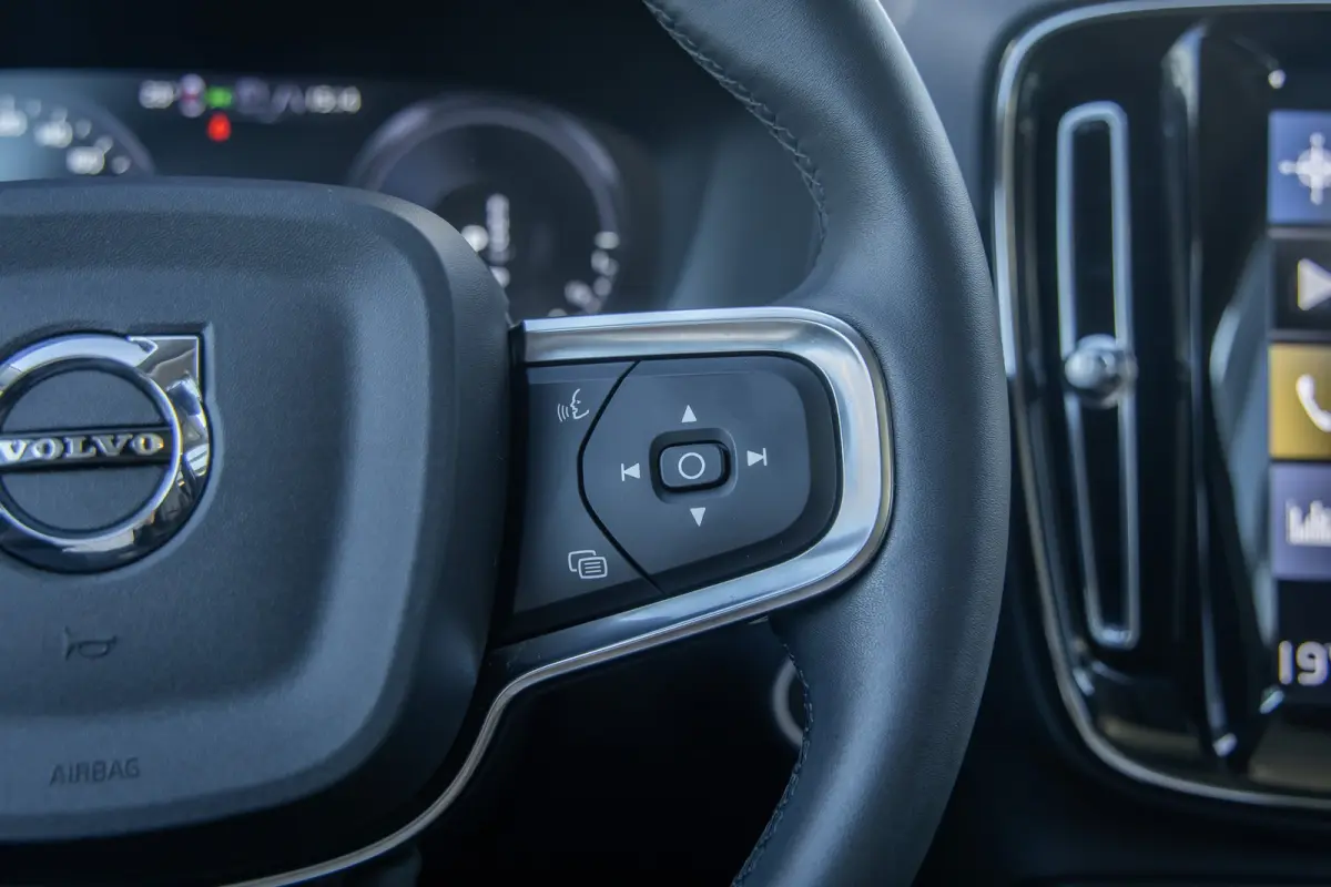 1.5 T4 Inscription | Harman/Kardon | Elektrisch glazen panorama-dak | Elektrisch bedienbare achterklep | Lederen bekleding | | Apple Carplay/Android Auto|telefoonintegratie premium | Audio i