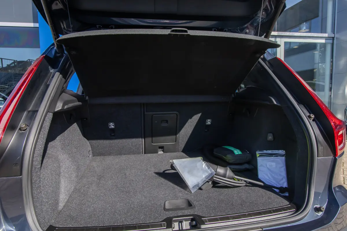 1.5 T4 Inscription | Harman/Kardon | Elektrisch glazen panorama-dak | Elektrisch bedienbare achterklep | Lederen bekleding | | Apple Carplay/Android Auto|telefoonintegratie premium | Audio i