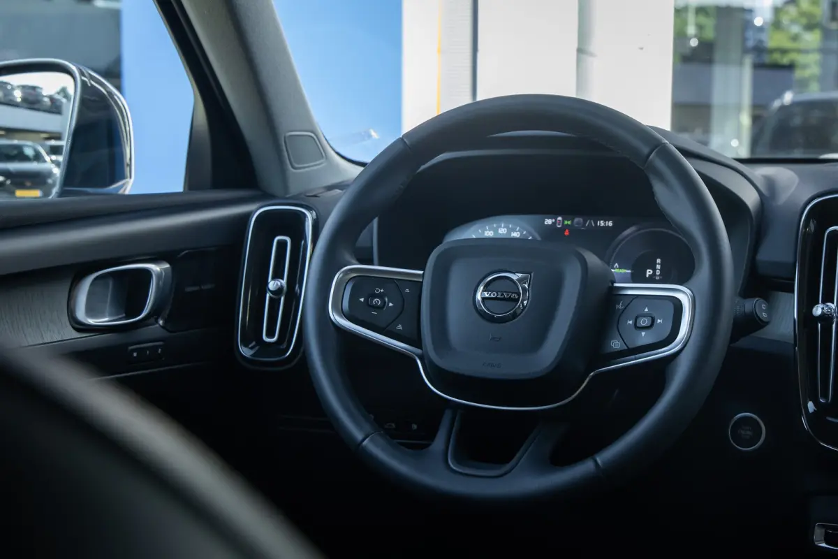 1.5 T4 Inscription | Harman/Kardon | Elektrisch glazen panorama-dak | Elektrisch bedienbare achterklep | Lederen bekleding | | Apple Carplay/Android Auto|telefoonintegratie premium | Audio i