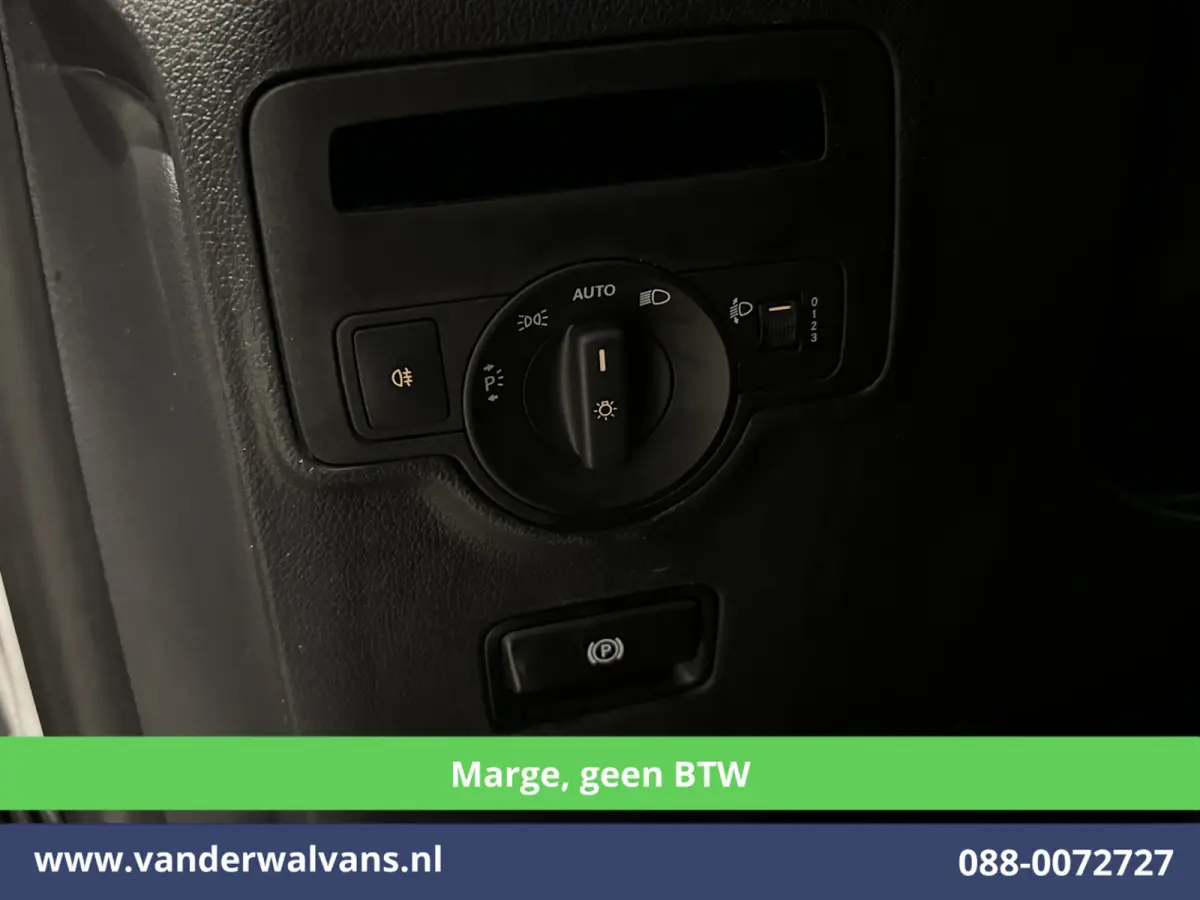 111 CDI **MARGE, Geen BTW** L3H1 Dubbele Cabine Euro6 Airco | 5-Zits | Camera | Navigatie | Cruisecontrol Trekhaak, Parkeersensoren