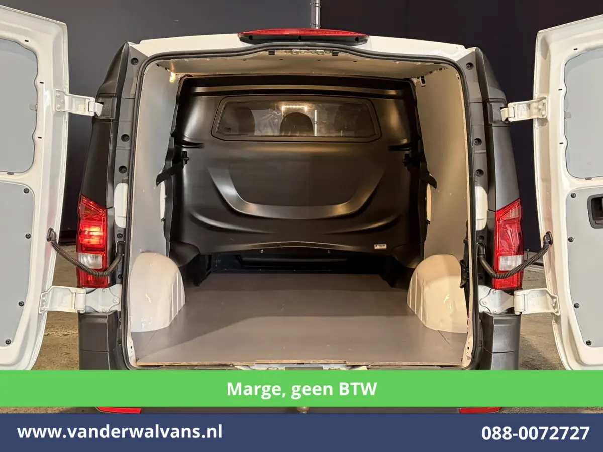 111 CDI **MARGE, Geen BTW** L3H1 Dubbele Cabine Euro6 Airco | 5-Zits | Camera | Navigatie | Cruisecontrol Trekhaak, Parkeersensoren