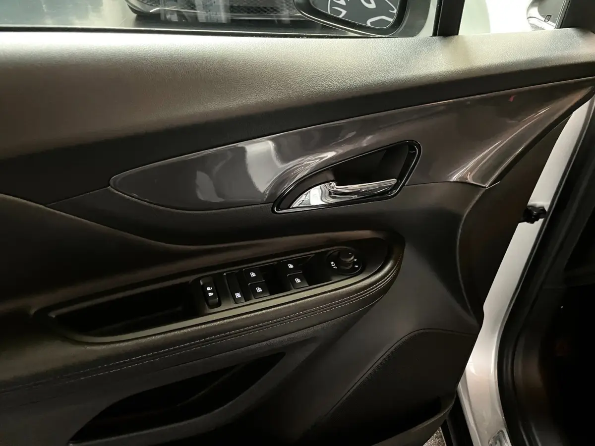 1.4 Turbo Online Edition NAVI LEER AIRCO AUTOMAAT