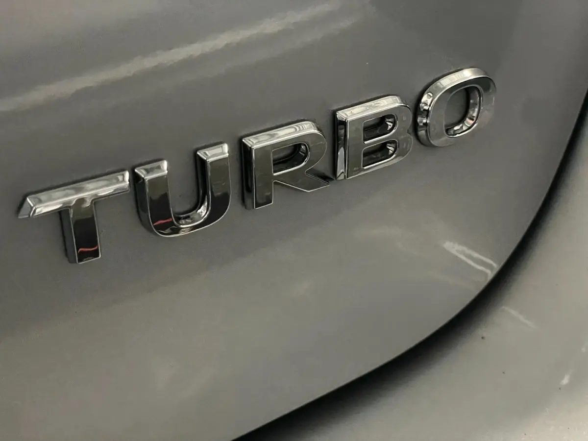 1.4 Turbo Online Edition NAVI LEER AIRCO AUTOMAAT