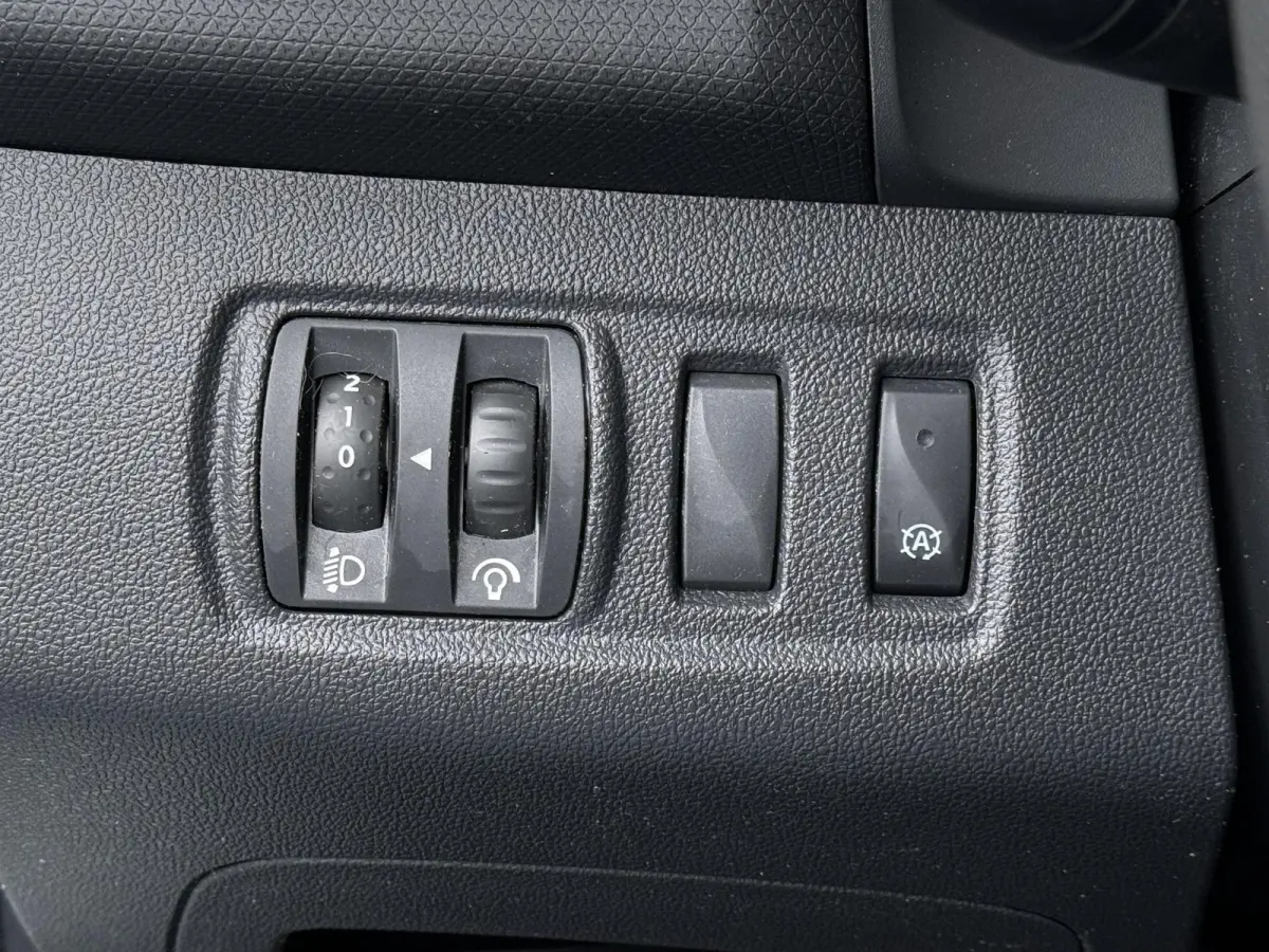 Energy TCe 90 Zen Eco2 | Navigatie | Airco | Cruise Control |