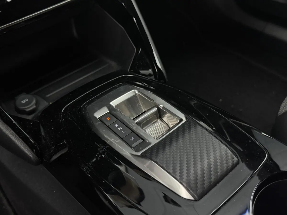 1.2 PureTech 130 Allure | Camera | Cruise Control | 1e eigenaar | Apple Carplay/Android Auto