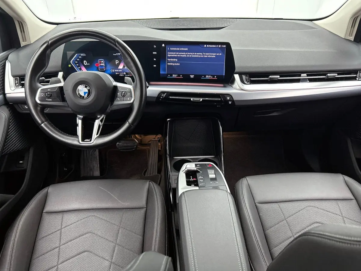218i BLACK-LINE | CAMERA | EL-ACHTERKLEP