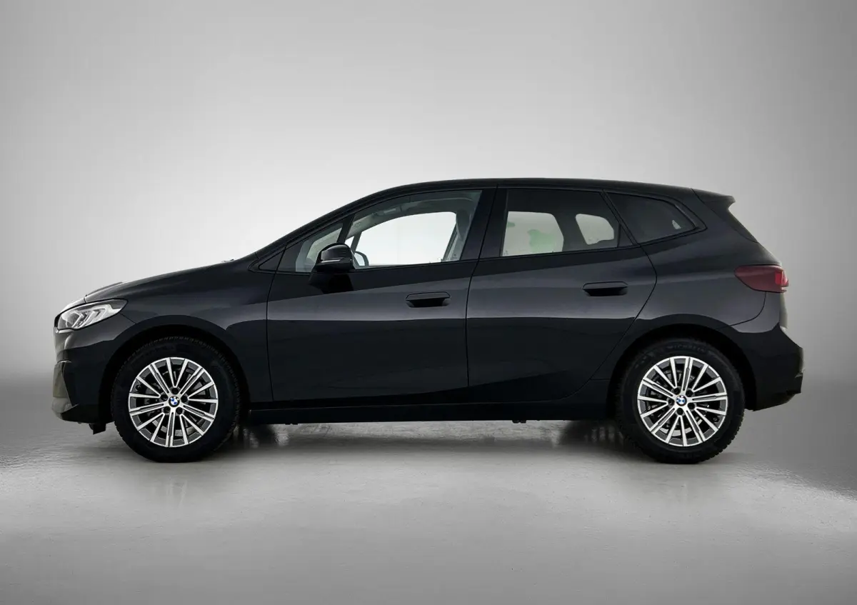 218i BLACK-LINE | CAMERA | EL-ACHTERKLEP