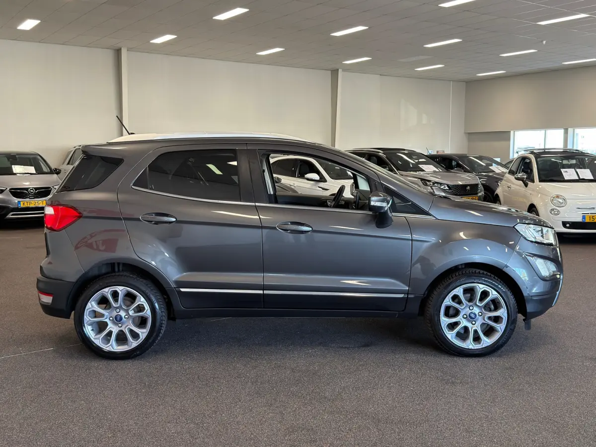 1.0 EcoBoost| NAVIGATIE/CAMERA | CRUISE | ECC AIRCO |