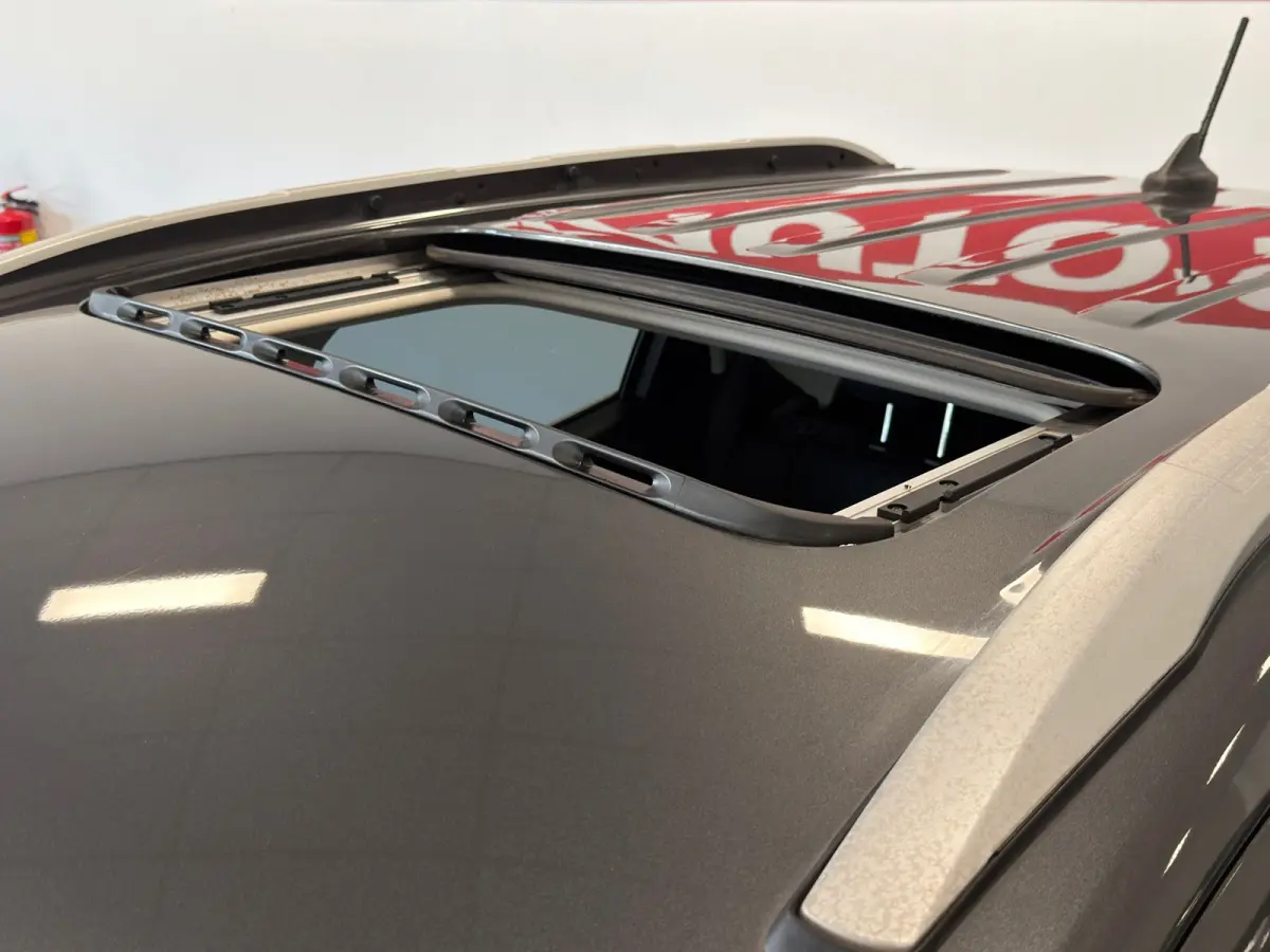 1.0 EcoBoost| NAVIGATIE/CAMERA | CRUISE | ECC AIRCO |