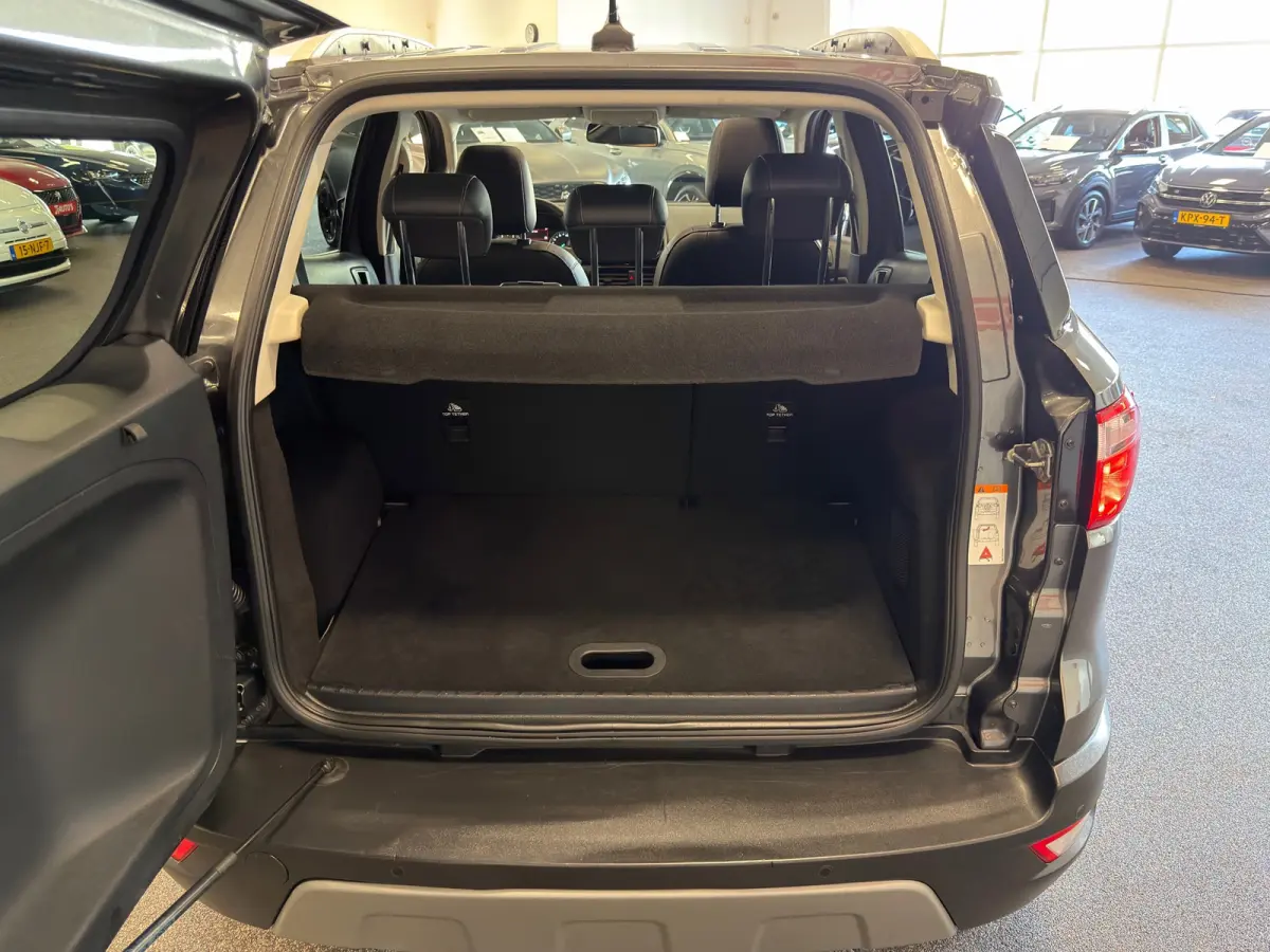 1.0 EcoBoost| NAVIGATIE/CAMERA | CRUISE | ECC AIRCO |