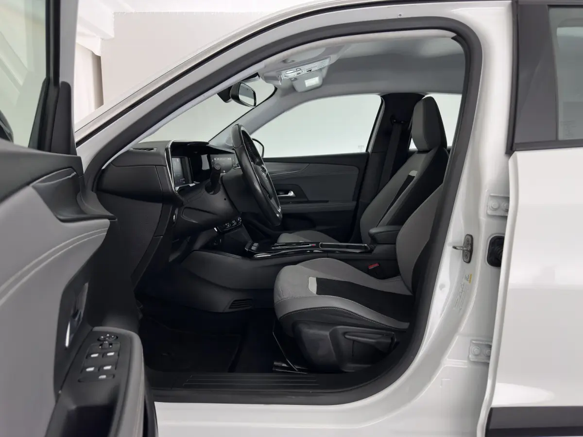 Elegance 50-kWh (3-Fase-11kW) {SoH-99%} Aut. *HEATPUMP | DIGI-COCKPIT | FULL-LED | CARPLAY | COMFORTSEATS | CAMERA | KEYLESS | DAB+ | ECC | CCS-FASTLOADER | CRUISE | 17''ALU*