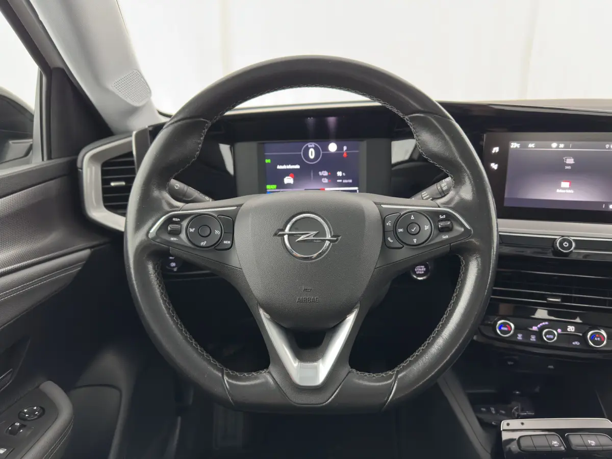 Elegance 50-kWh (3-Fase-11kW) {SoH-99%} Aut. *HEATPUMP | DIGI-COCKPIT | FULL-LED | CARPLAY | COMFORTSEATS | CAMERA | KEYLESS | DAB+ | ECC | CCS-FASTLOADER | CRUISE | 17''ALU*