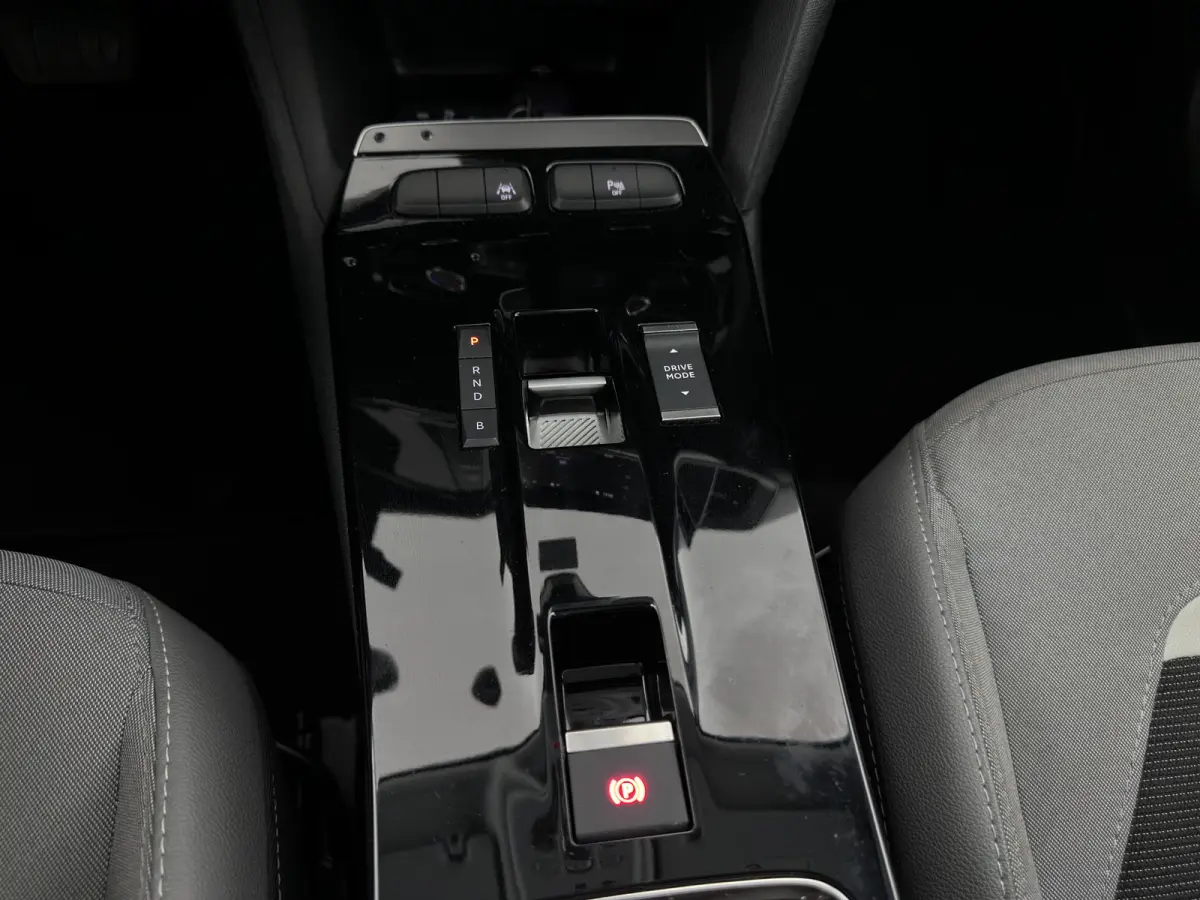Elegance 50-kWh (3-Fase-11kW) {SoH-99%} Aut. *HEATPUMP | DIGI-COCKPIT | FULL-LED | CARPLAY | COMFORTSEATS | CAMERA | KEYLESS | DAB+ | ECC | CCS-FASTLOADER | CRUISE | 17''ALU*