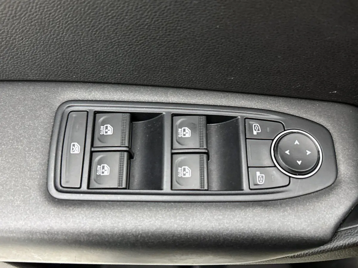 1.6 E-Tech plug-in hybrid 160 techno NAVI & CARPLAY | CRUISE