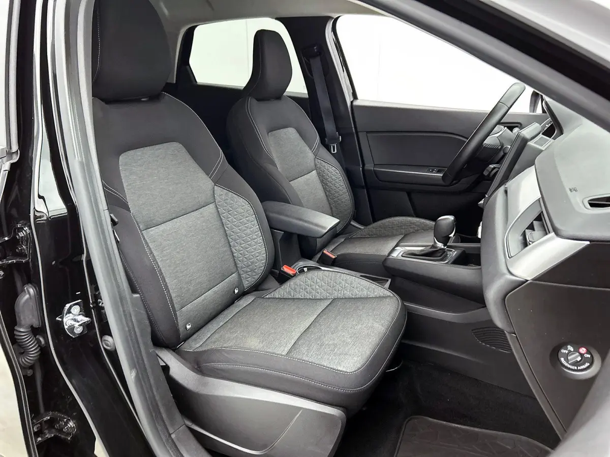 1.6 E-Tech plug-in hybrid 160 techno NAVI & CARPLAY | CRUISE