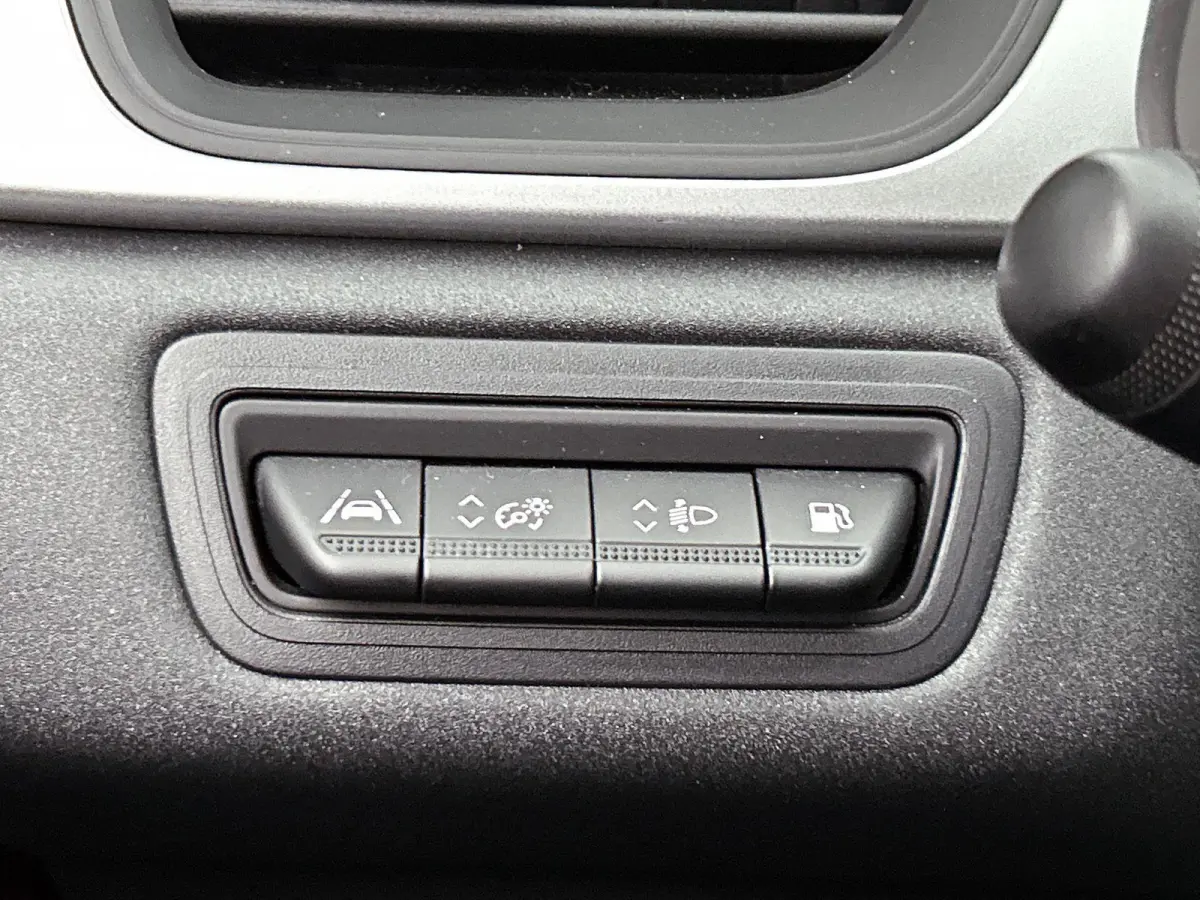 1.6 E-Tech plug-in hybrid 160 techno NAVI & CARPLAY | CRUISE