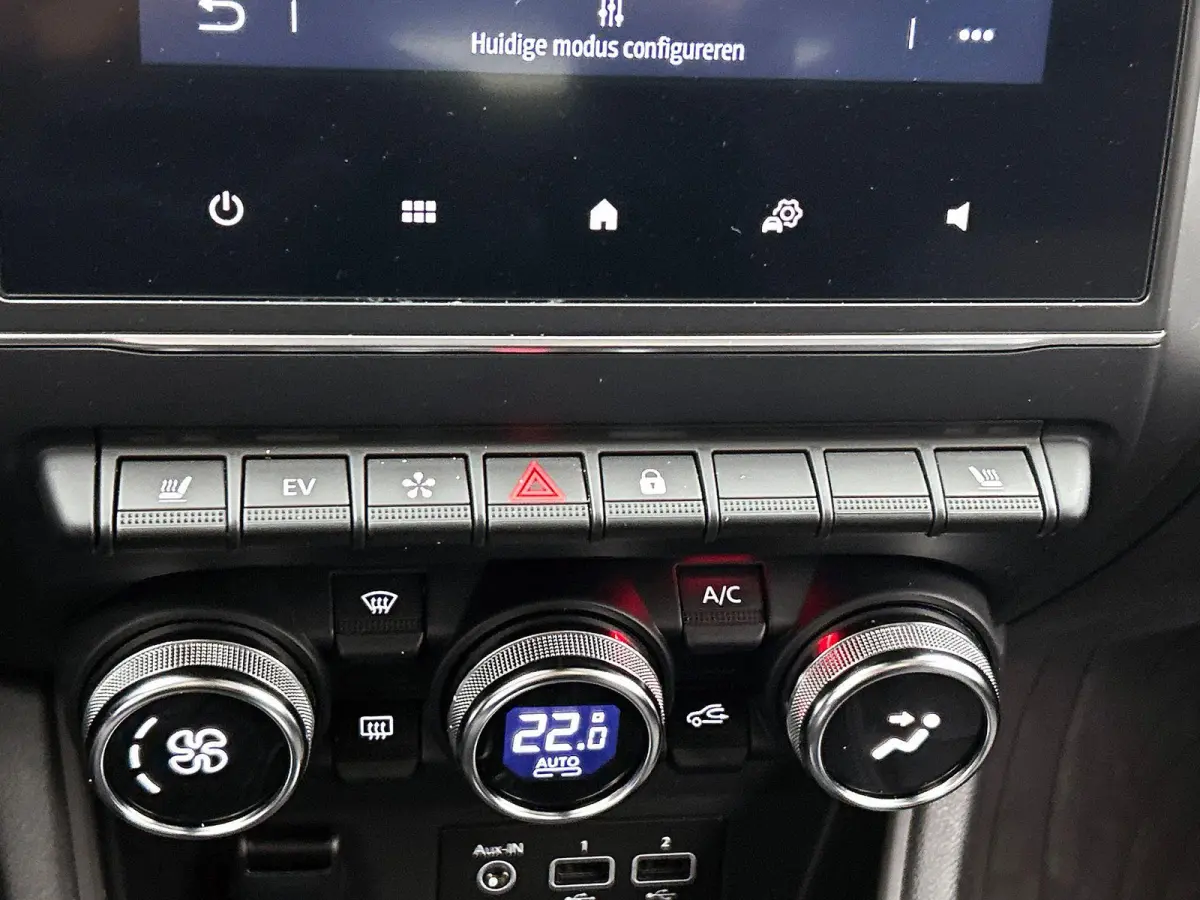 1.6 E-Tech plug-in hybrid 160 techno NAVI & CARPLAY | CRUISE