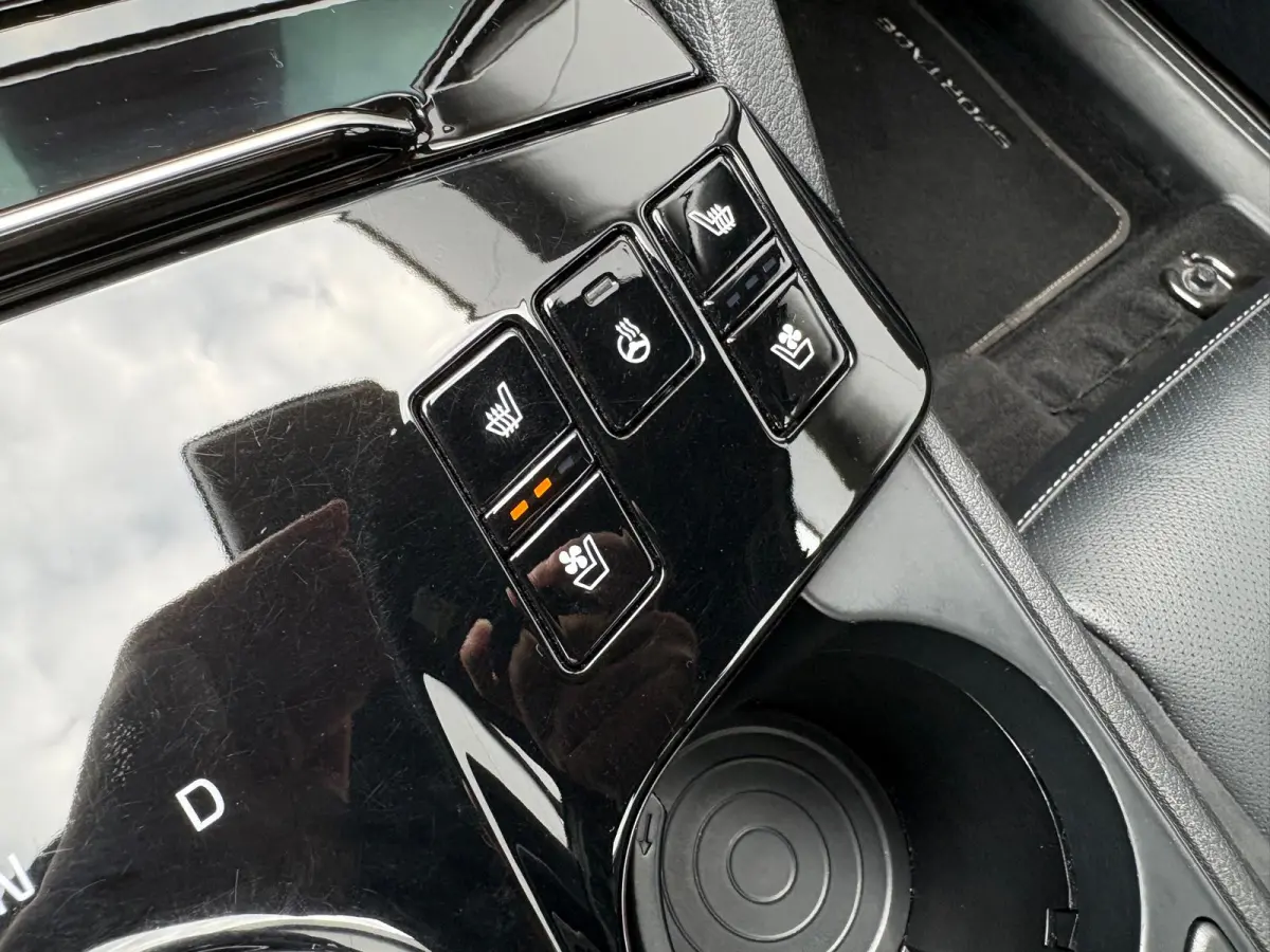 1.6 T-GDi Plug-in Hybrid AWD GT-PlusLine Camera/Parkeerhulp/Navigatie/Leder