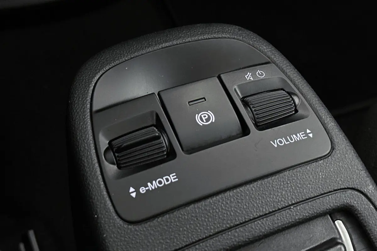 La Prima 42 kWh Pano Leder Stoelverwarming JBL Camera Apple CarPlay