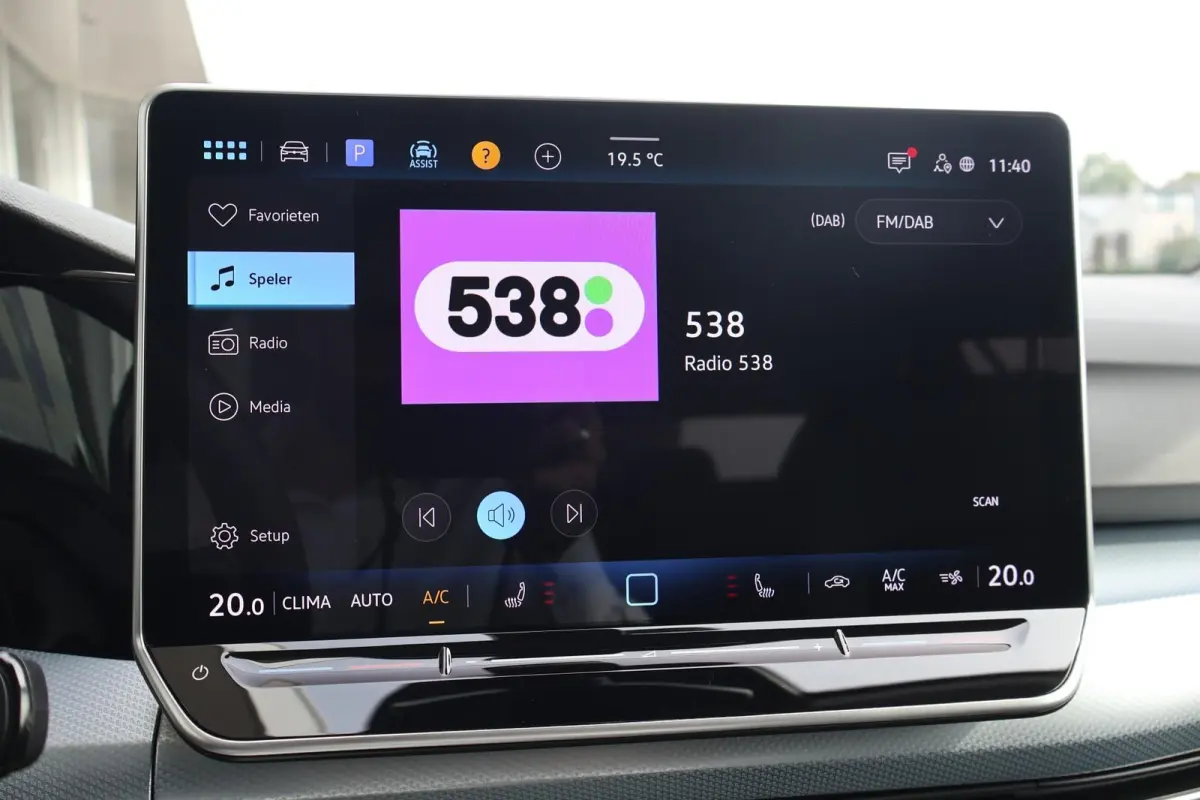 1.5 eTSI 150pk DSG Life Edition | Trekhaak | 360 Camera | Side Assist | Navigatie | PDC