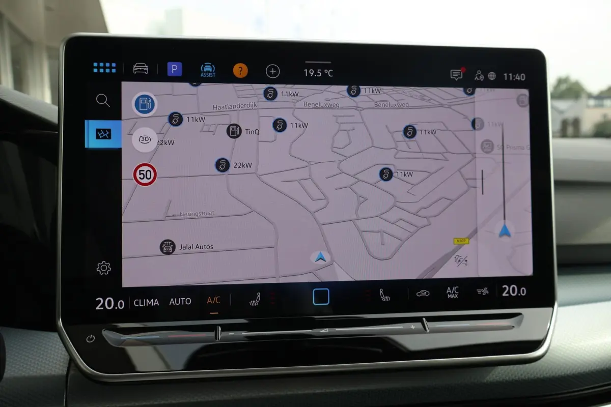 1.5 eTSI 150pk DSG Life Edition | Trekhaak | 360 Camera | Side Assist | Navigatie | PDC