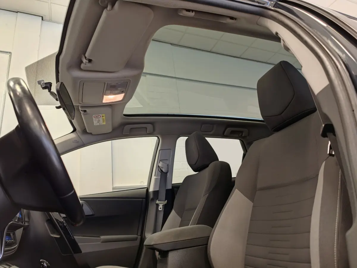 1.8 Hybrid Trend Navi Camera Panormadak Allseason banden