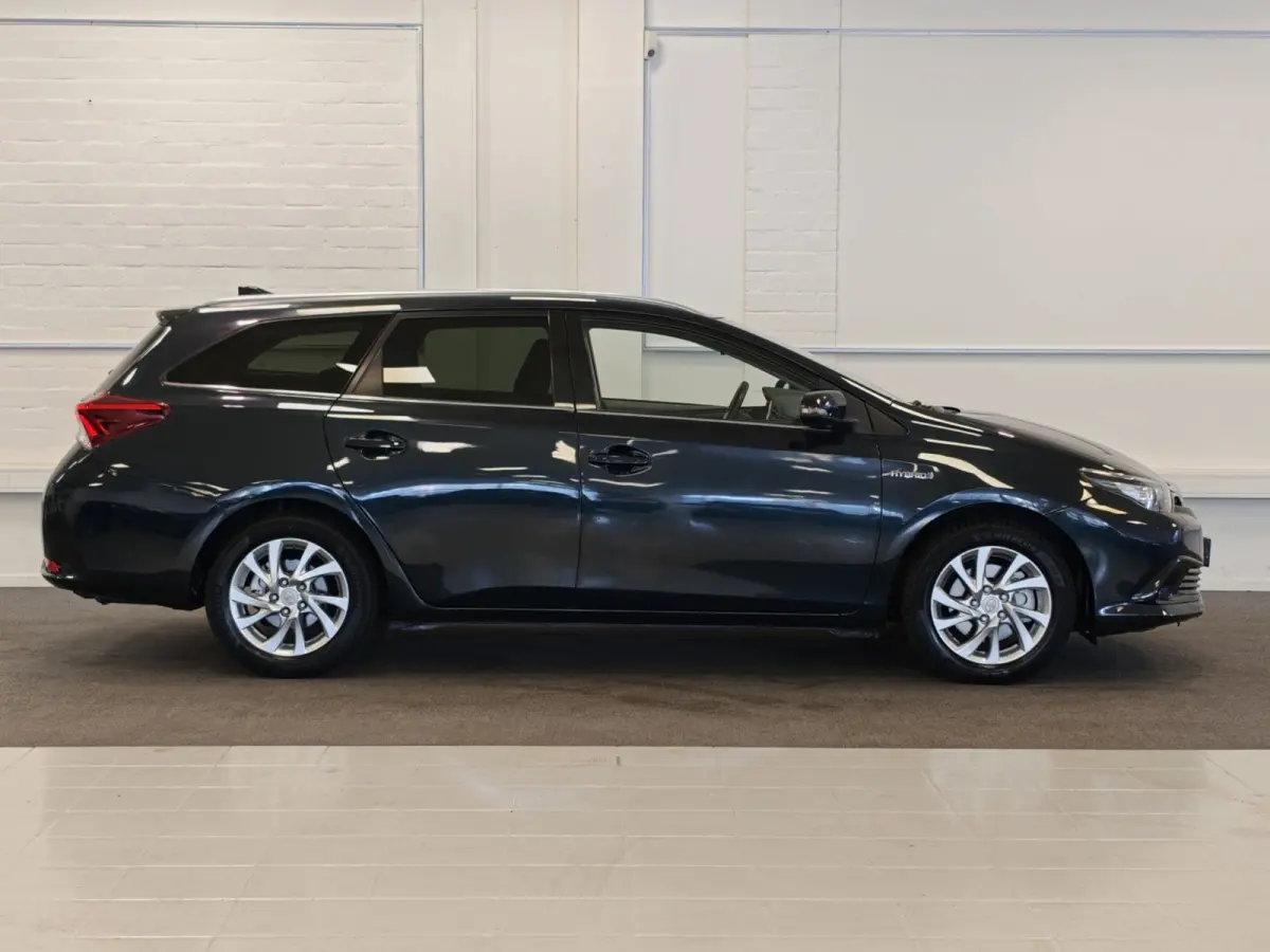 1.8 Hybrid Trend Navi Camera Panormadak Allseason banden