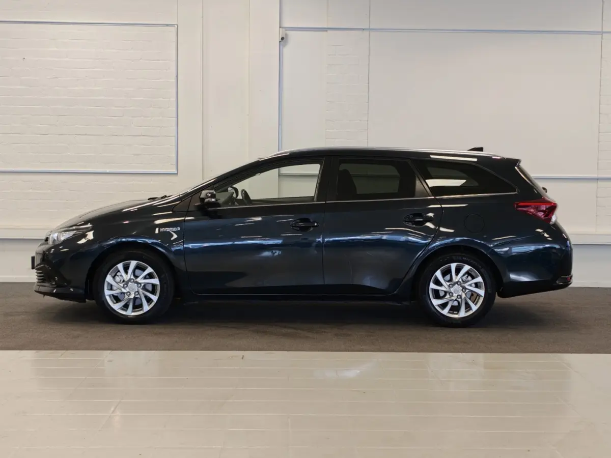 1.8 Hybrid Trend Navi Camera Panormadak Allseason banden