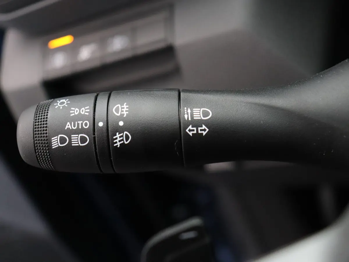 150pk Hybrid-G 4x4 Limited Edition | Automaat | LPG G3 | Full Option | Panoramadak | Stuur/Stoelverwarming |
