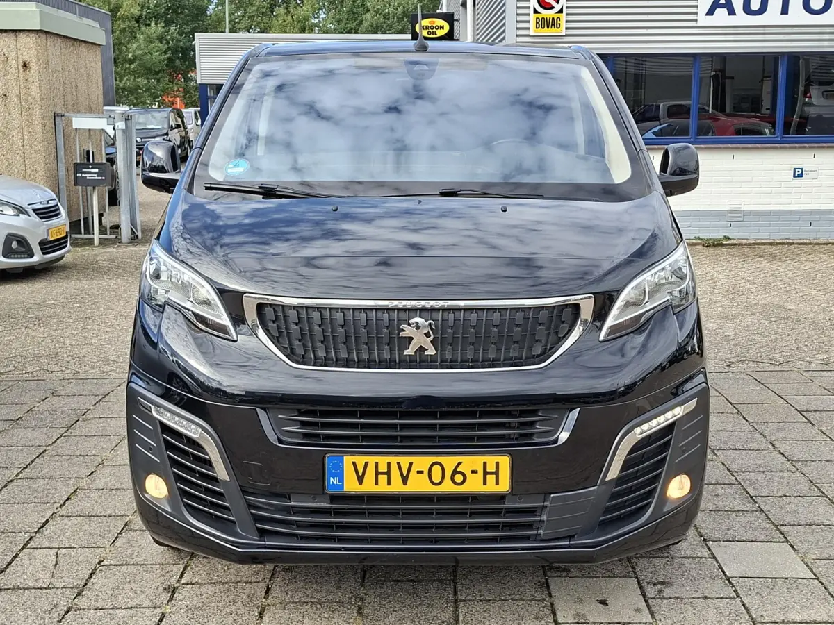 2.0 BlueHDI 150 Long Asphalt DC 5-Pers. 360Camera Trekhaak Cruise Contr. Carplay Climate Contr. Navigatie Dodehoekdetectie EURO6