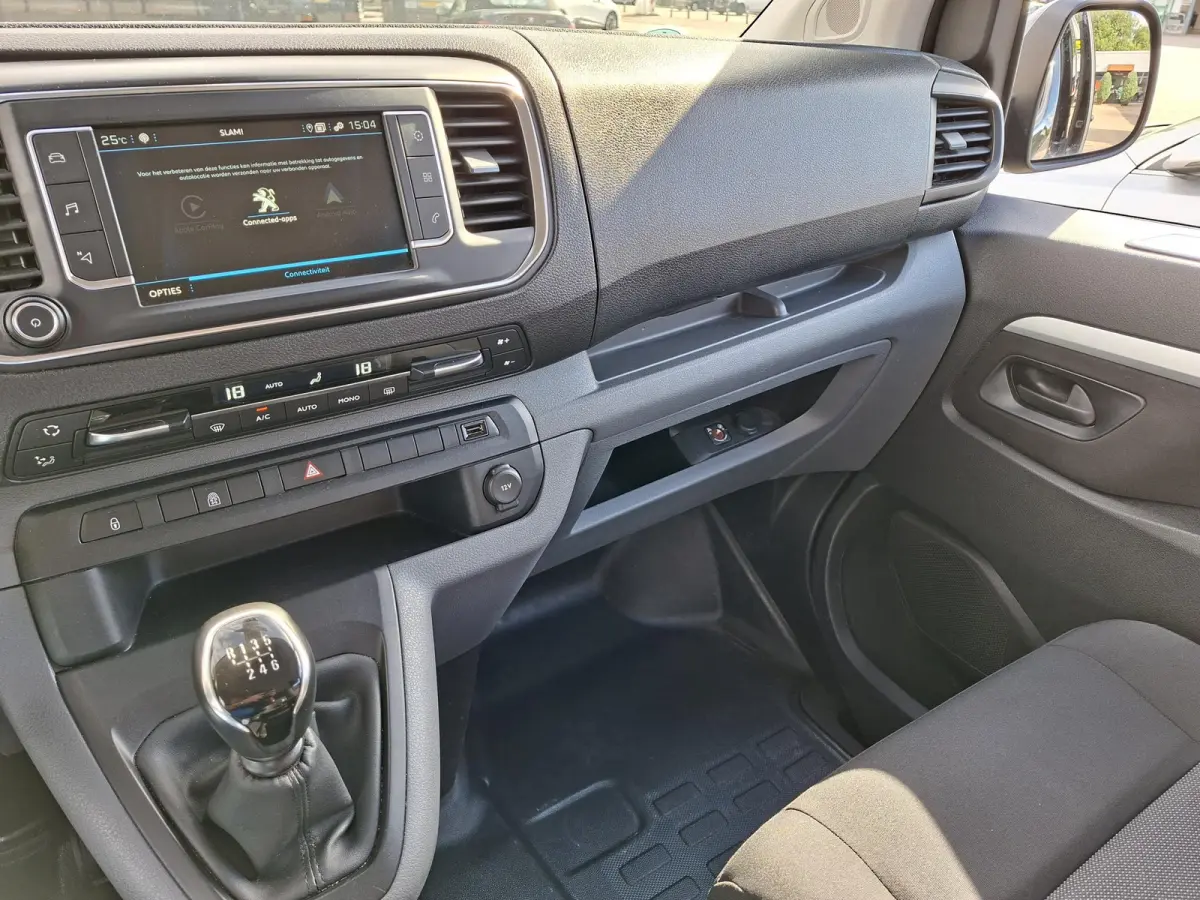 2.0 BlueHDI 150 Long Asphalt DC 5-Pers. 360Camera Trekhaak Cruise Contr. Carplay Climate Contr. Navigatie Dodehoekdetectie EURO6
