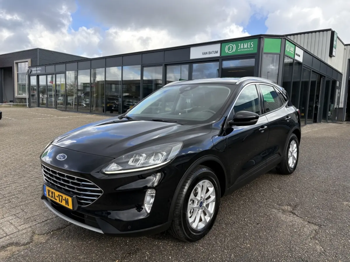 2.5 PHEV Titanium