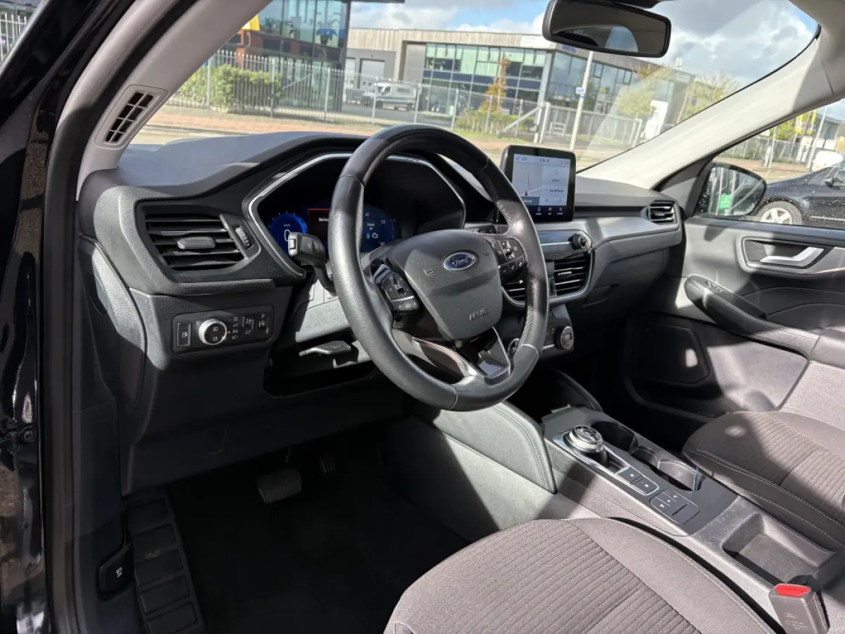 2.5 PHEV Titanium