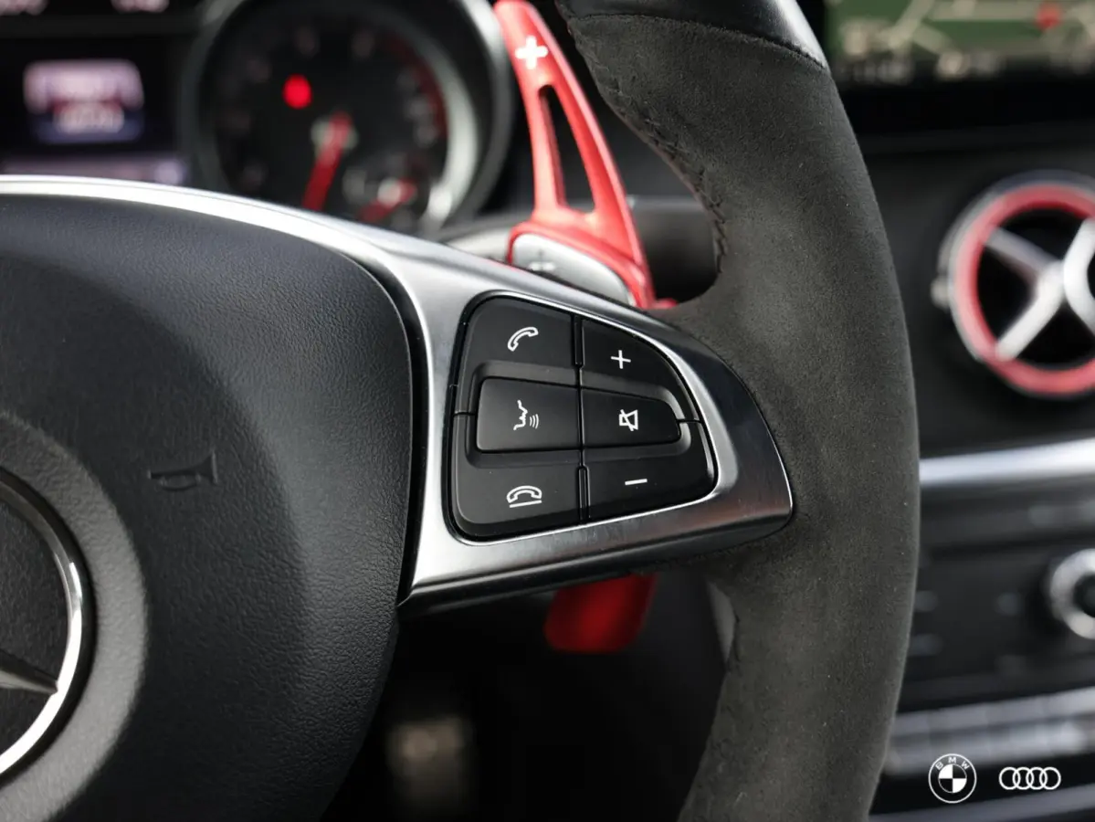 180 AMG EDITION / AMBIENTE / CLIMA / PDC / LEDER/STOF / 18"