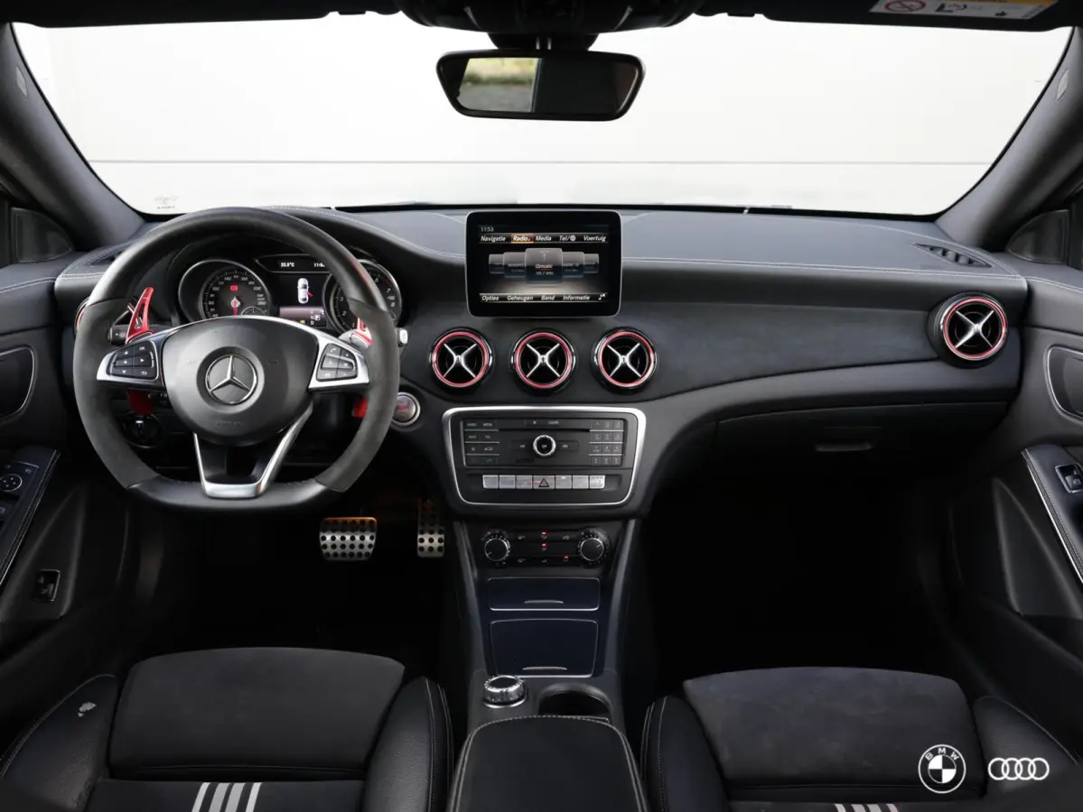 180 AMG EDITION / AMBIENTE / CLIMA / PDC / LEDER/STOF / 18"