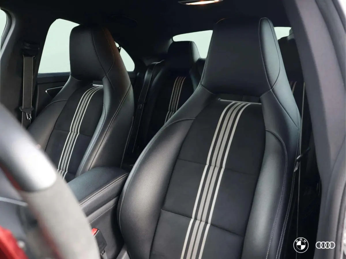 180 AMG EDITION / AMBIENTE / CLIMA / PDC / LEDER/STOF / 18"