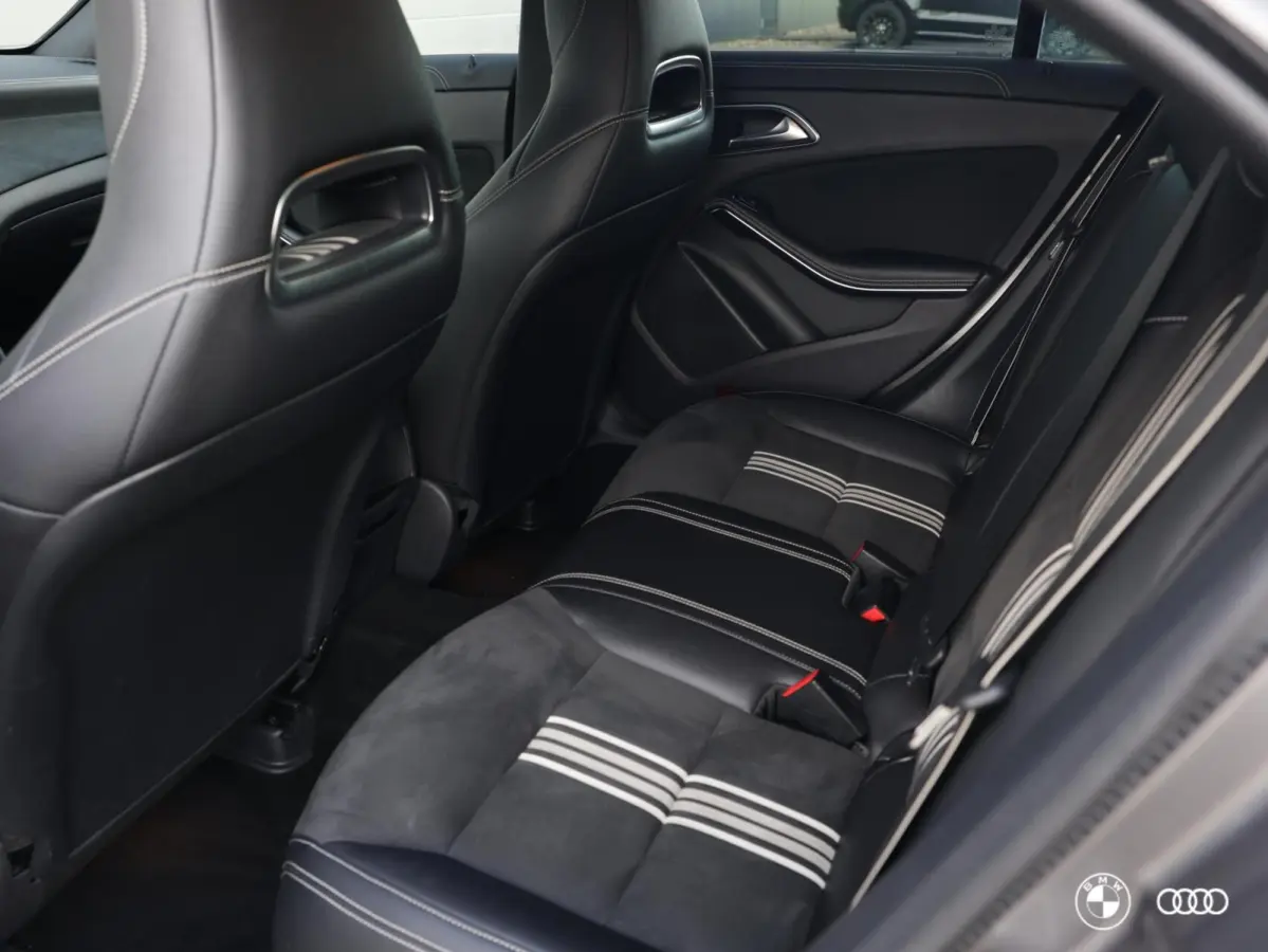 180 AMG EDITION / AMBIENTE / CLIMA / PDC / LEDER/STOF / 18"
