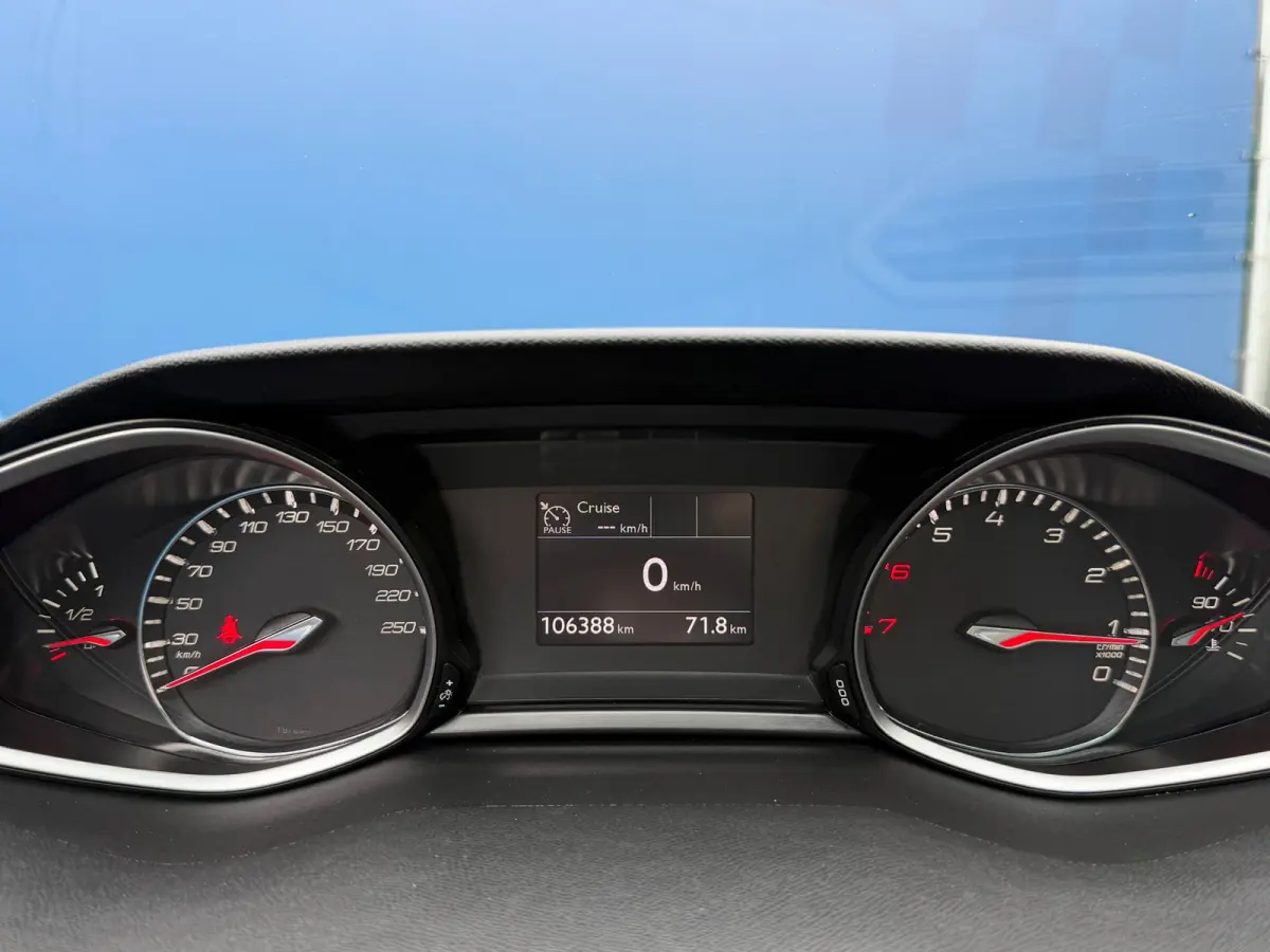 1.2 PureTech Executive|2e Eigenaar|Distributie vv in 2026|Navi|Pano|Carplay|Climate|Cruise|PDC|LMV|Isofix|NieuweAPK