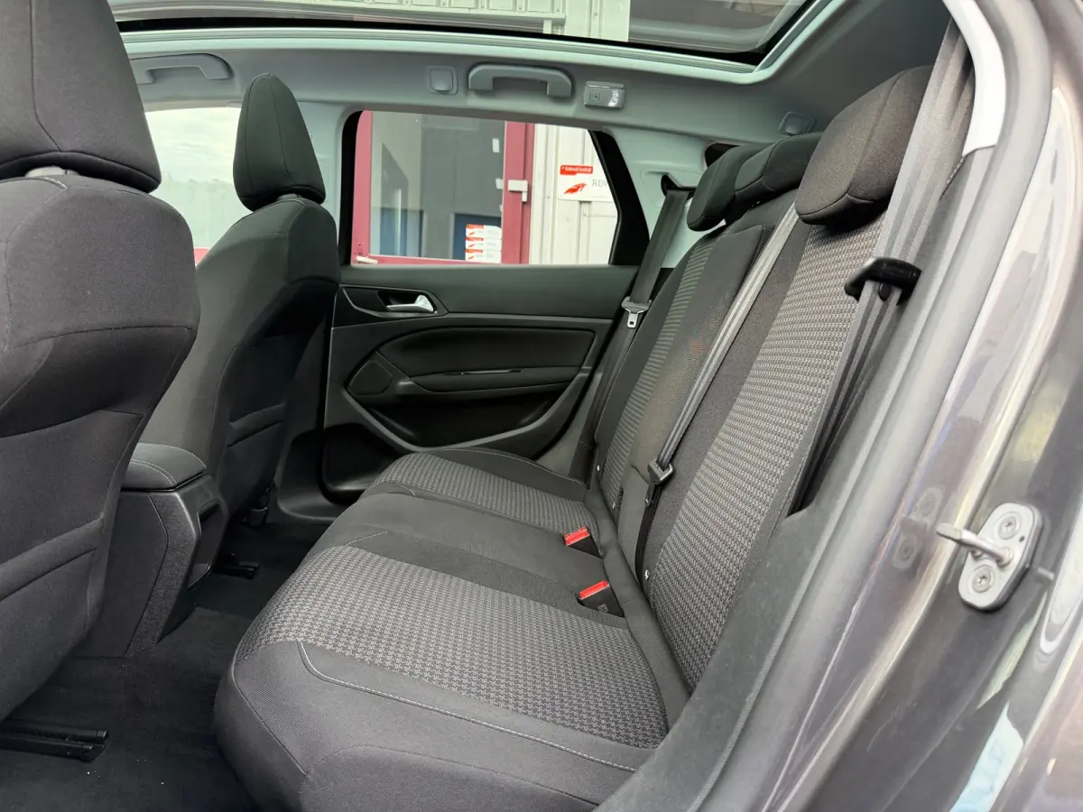 1.2 PureTech Executive|2e Eigenaar|Distributie vv in 2026|Navi|Pano|Carplay|Climate|Cruise|PDC|LMV|Isofix|NieuweAPK