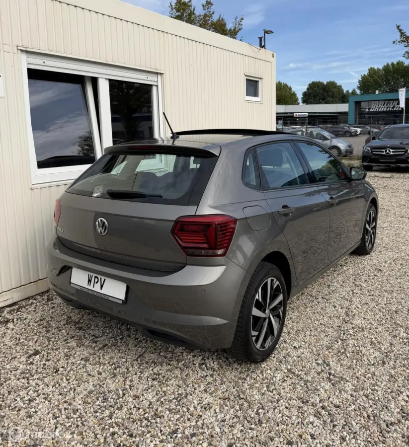 1.0 TSI 95PK Highline Panoramadak Carplay