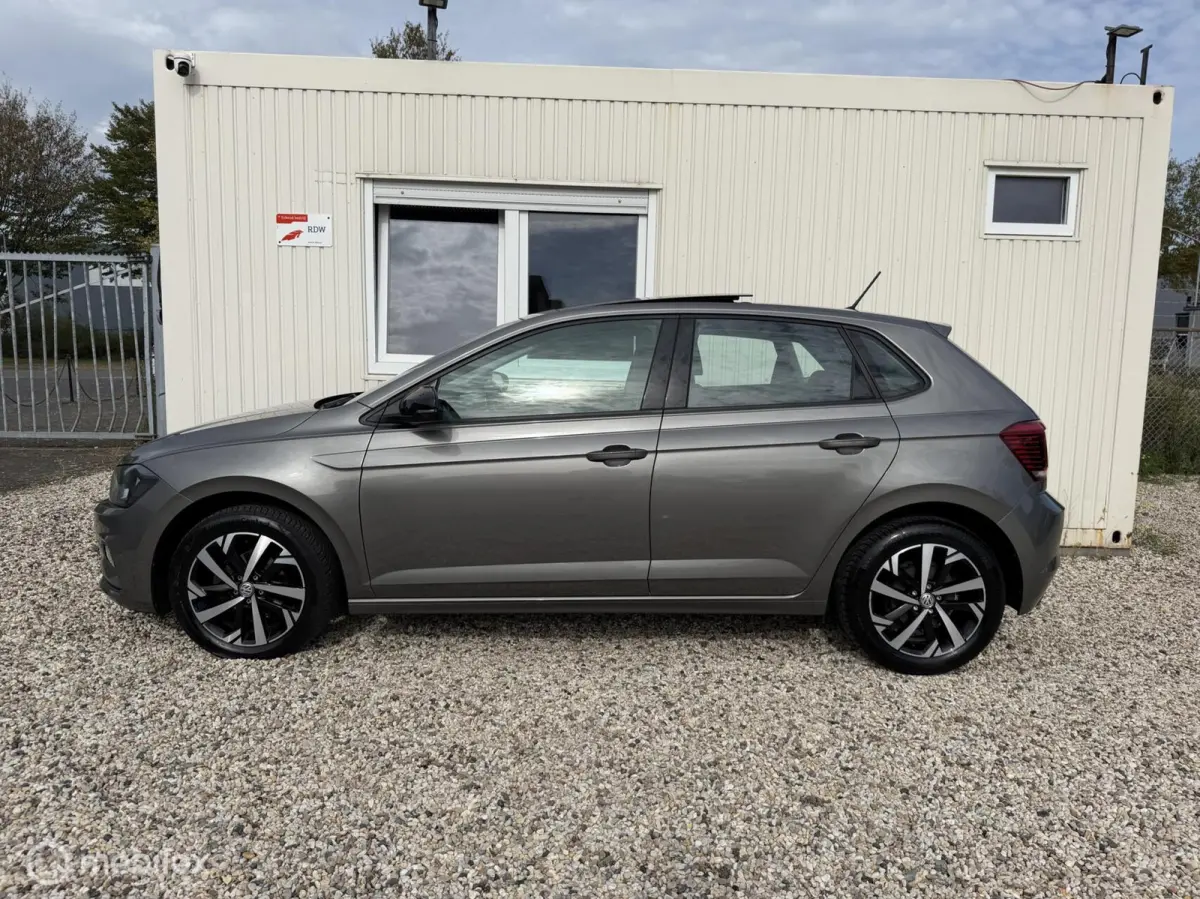 1.0 TSI 95PK Highline Panoramadak Carplay